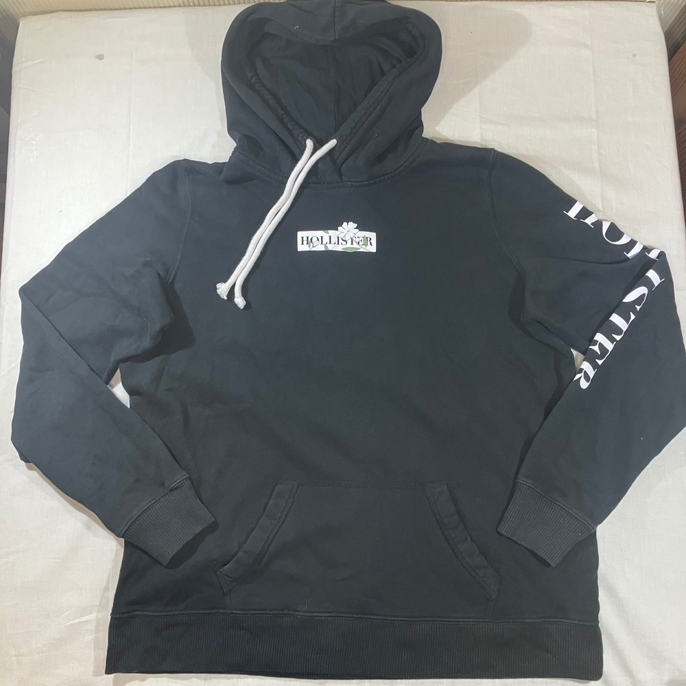 Hollister Mens Large Black Pullover Hoodie Floral Chest Logo Sleeve Graphic L